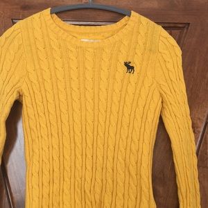 Burnt yellow snug sweater (women’s XS/Jr M)